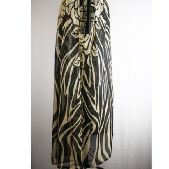 NWOT Sheer Open Front Waterfall Vest - Picture 7 of 9